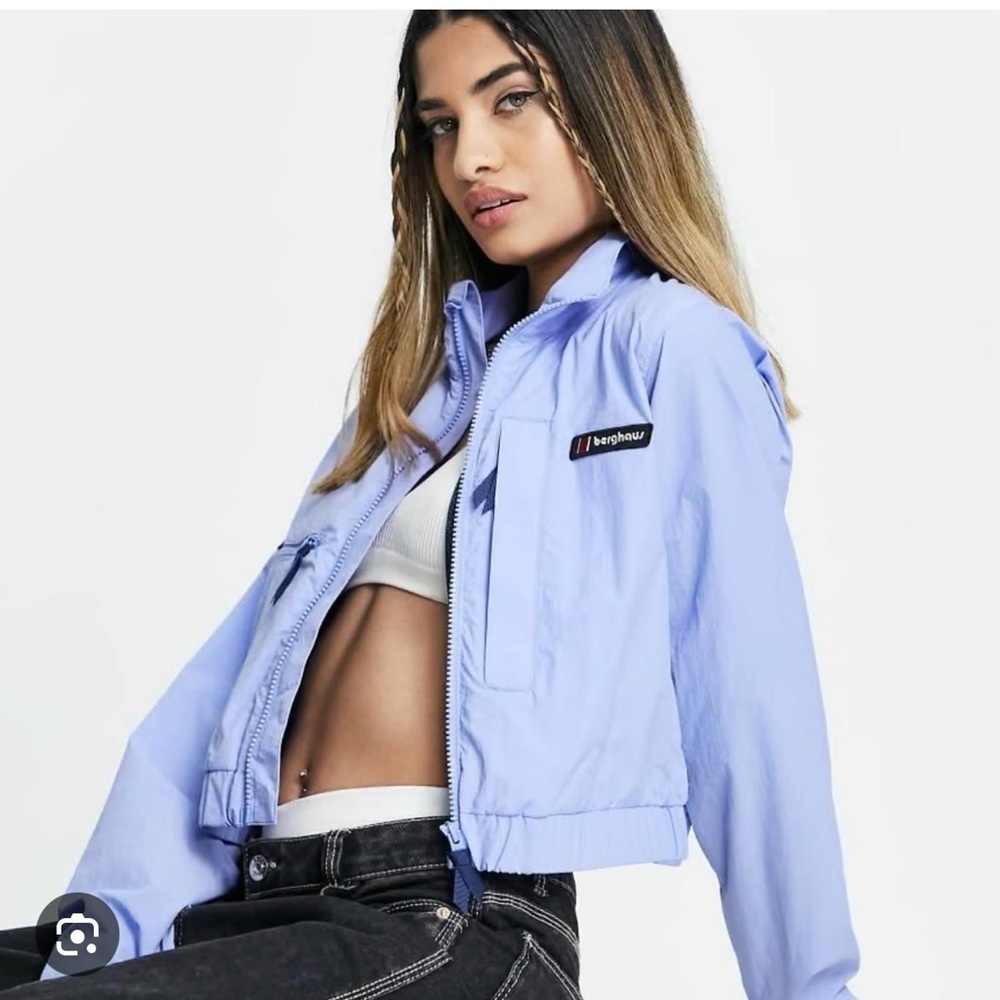 Berghaus Crop Wind Jacket in Lilac